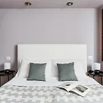 The Best Rent - Spacious One-Bedroom Apartment In Moscova District